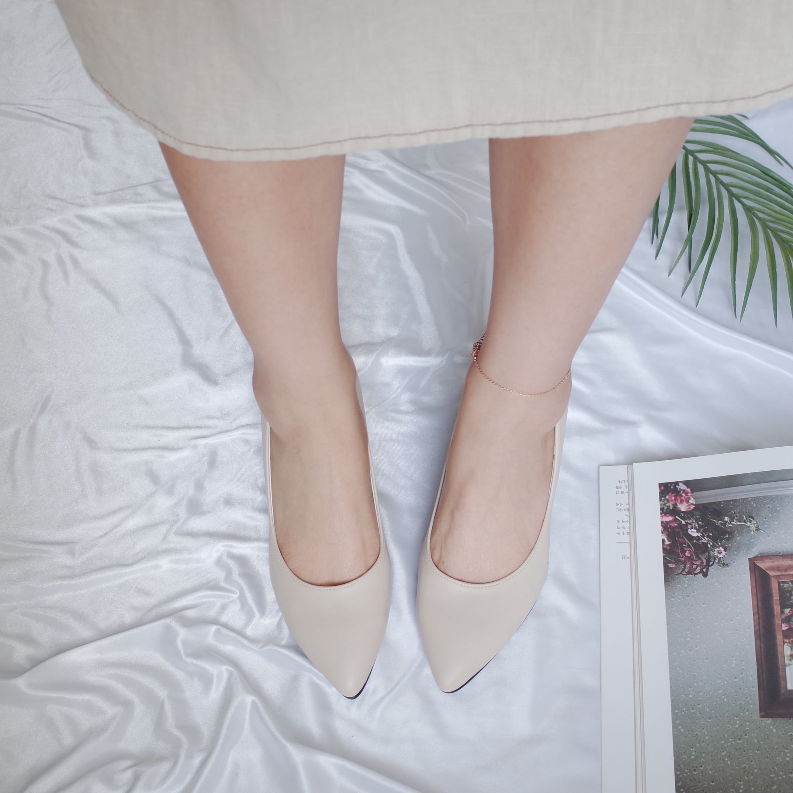 <b><p>Korean 6cm Sletto The Midd Hl pump Pointed</p></b><b><p>韓国語 6センチメートル スティレット 厚底 ミドルヒール パンプス 最高の鼻 Liuling_2</p></b><br /><br /><p align='center'>