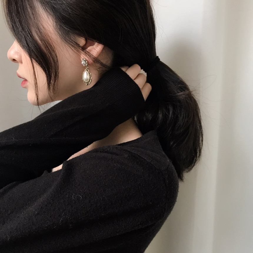 <b><p>Possible eaves Tab Cubic Prl Antique Drop</p></b><b><p>グィチ可能 タブ キュービック真珠 アンティーク ドロップ イヤリング 5色 フェミニンな感性ムード</p></b><br /><br /><p align='center'>