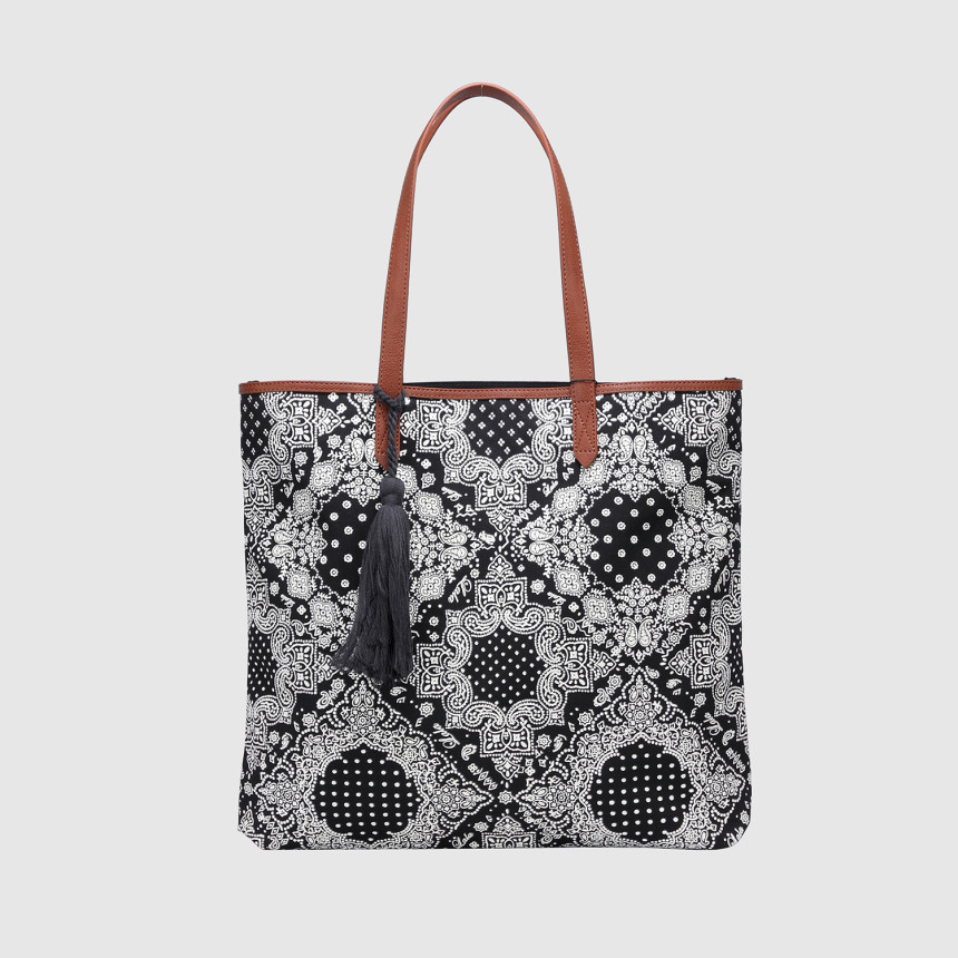 <b><p>LALA Paisley Eco Bag - Black Minimal Stylg</p></b><b><p>LALAペイズリーエコバック - ブラミニマルなスタイリングベーシ簡潔なデザインカジュアル女性春卒業</p></b><br /><br /><p align='center'>