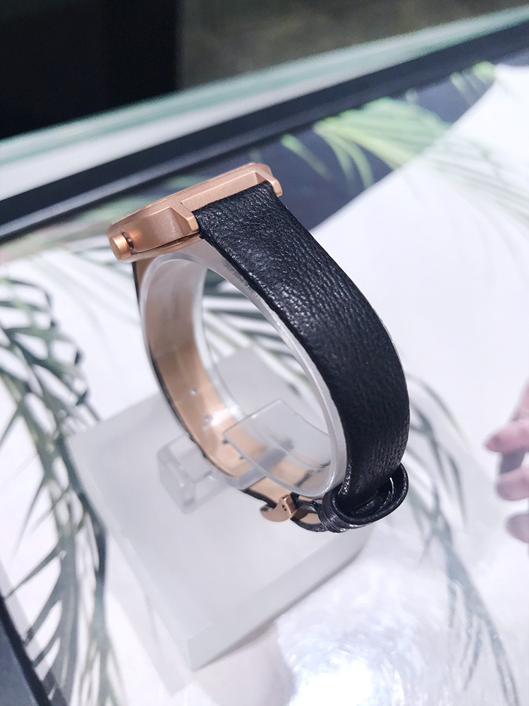 <b><p>CARVEN advanced CV609-RBK R. Women's Watches</p></b><b><p>カーヴェン 高度 CV609-RBK R. レディース時計 20代 エッジの魅力</p></b><br /><br /><p align='center'>