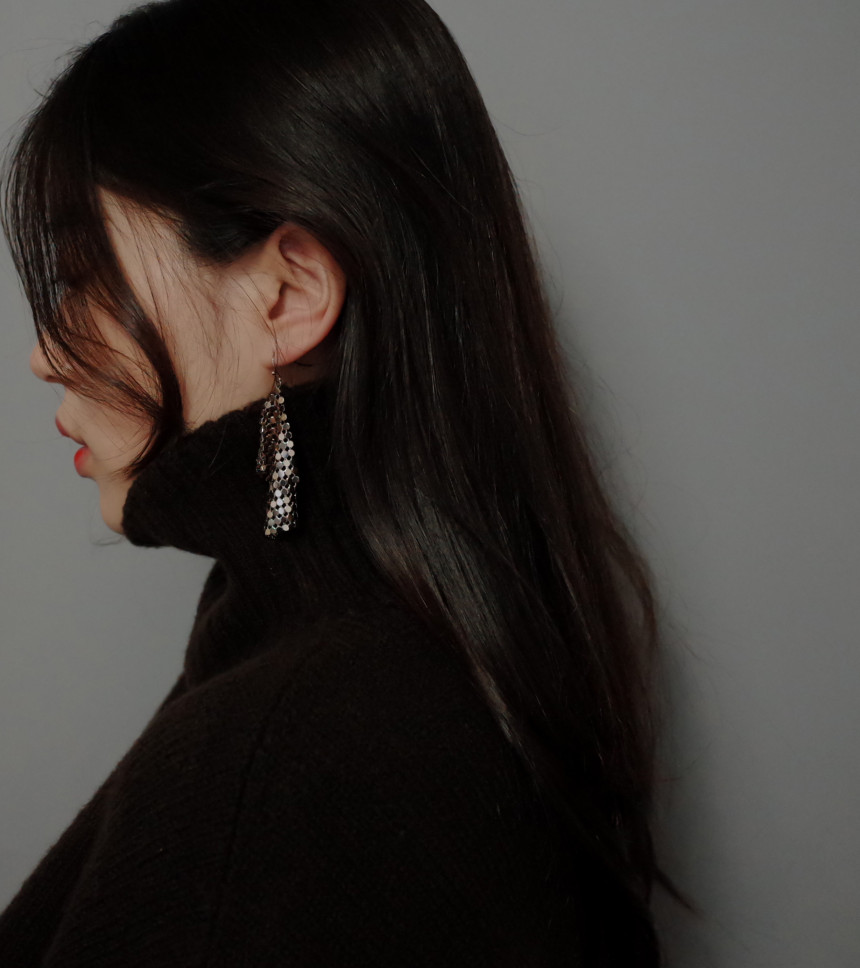 <b><p>NO103 Mesh pickle Three-dimensional earrings</p></b><b><p>NO103 メッシュさらさら 立体的なイヤリング スタイリな シックな ユニーデザイン</p></b><br /><br /><p align='center'>