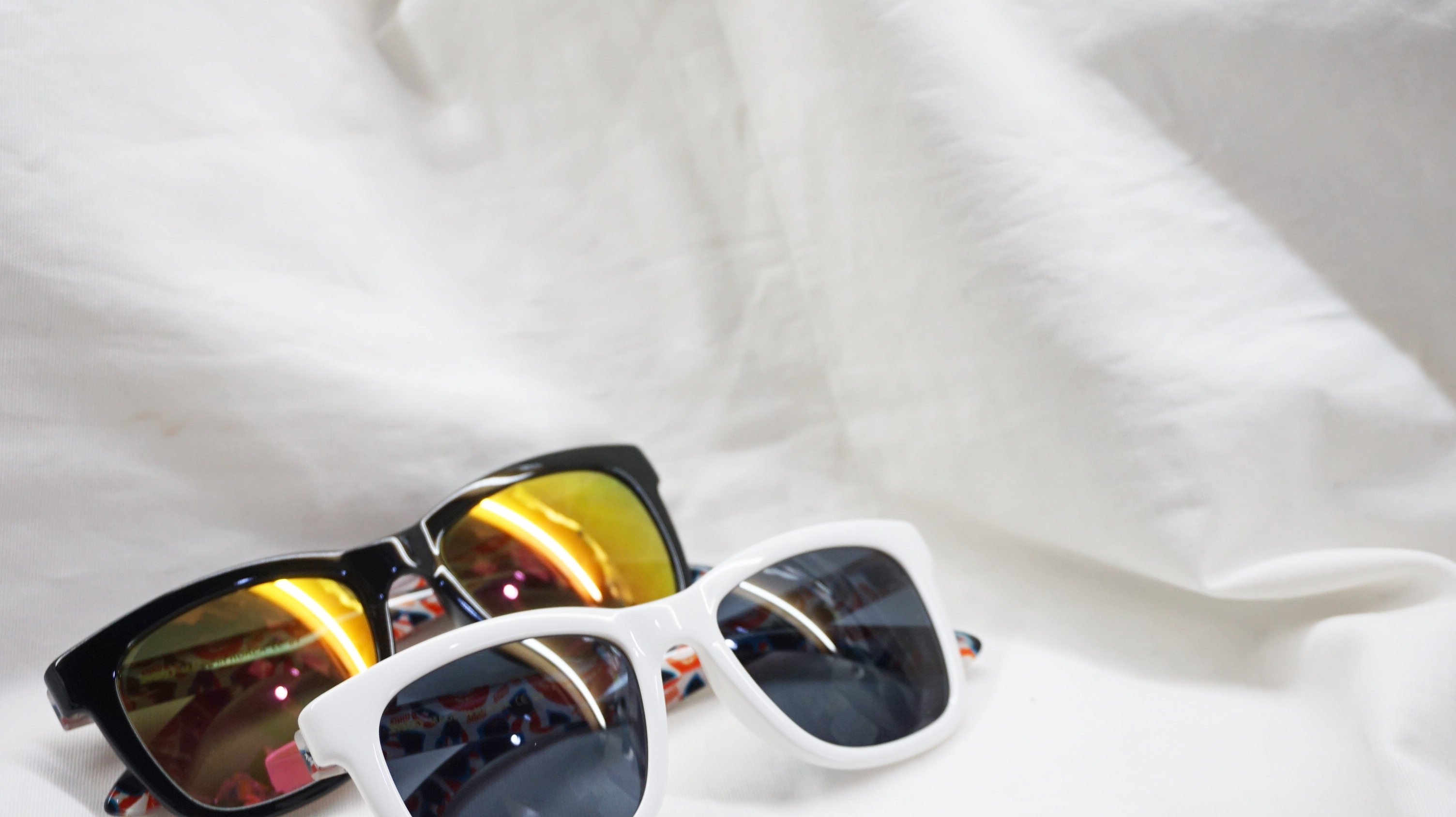 <b><p>SNRD sunglasses light Sporty Kean</p></b><b><p>SNRDサングラス 軽い スポーティーな 韓国語</p></b><br /><br /><p align='center'>