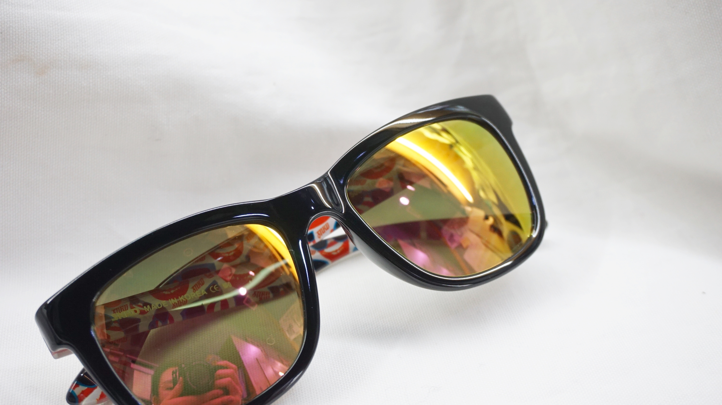 <b><p>SNRD sunglasses light Sporty Kean</p></b><b><p>SNRDサングラス 軽い スポーティーな 韓国語</p></b><br /><br /><p align='center'>