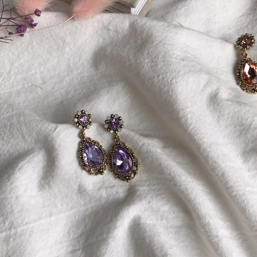 <b><p>Possible eaves Tab Cubic Prl Antique Drop</p></b><b><p>グィチ可能 タブ キュービック真珠 アンティーク ドロップ イヤリング 5色 フェミニンな感性ムード</p></b><br /><br /><p align='center'>