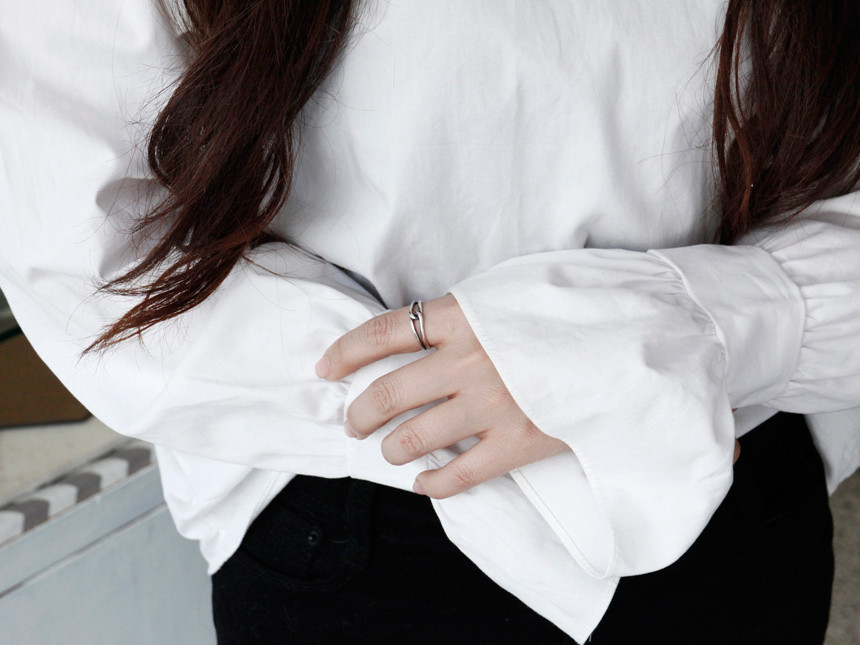 <b><p>knot ring Me unique you Layered word 925</p></b><b><p>結び目 リング マイン 特異な 子 重ね着 指 一言 925 純銀製 シンプル フェミニンスタイル</p></b><br /><br /><p align='center'>