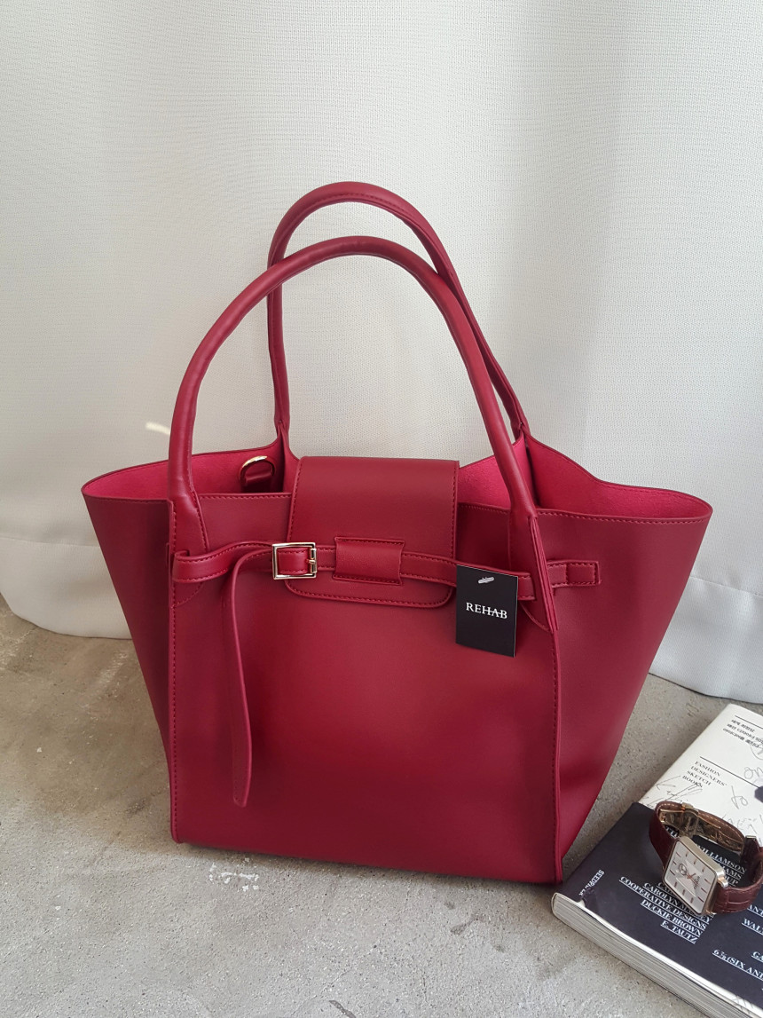 <b><p>Clooney twenties female younger Missy Lk</p></b><b><p>無排クルーニー20代の女性若いズームマミクロルックビッグバッグバケットバッグ外出ルックコーディネート</p></b><br /><br /><p align='center'>