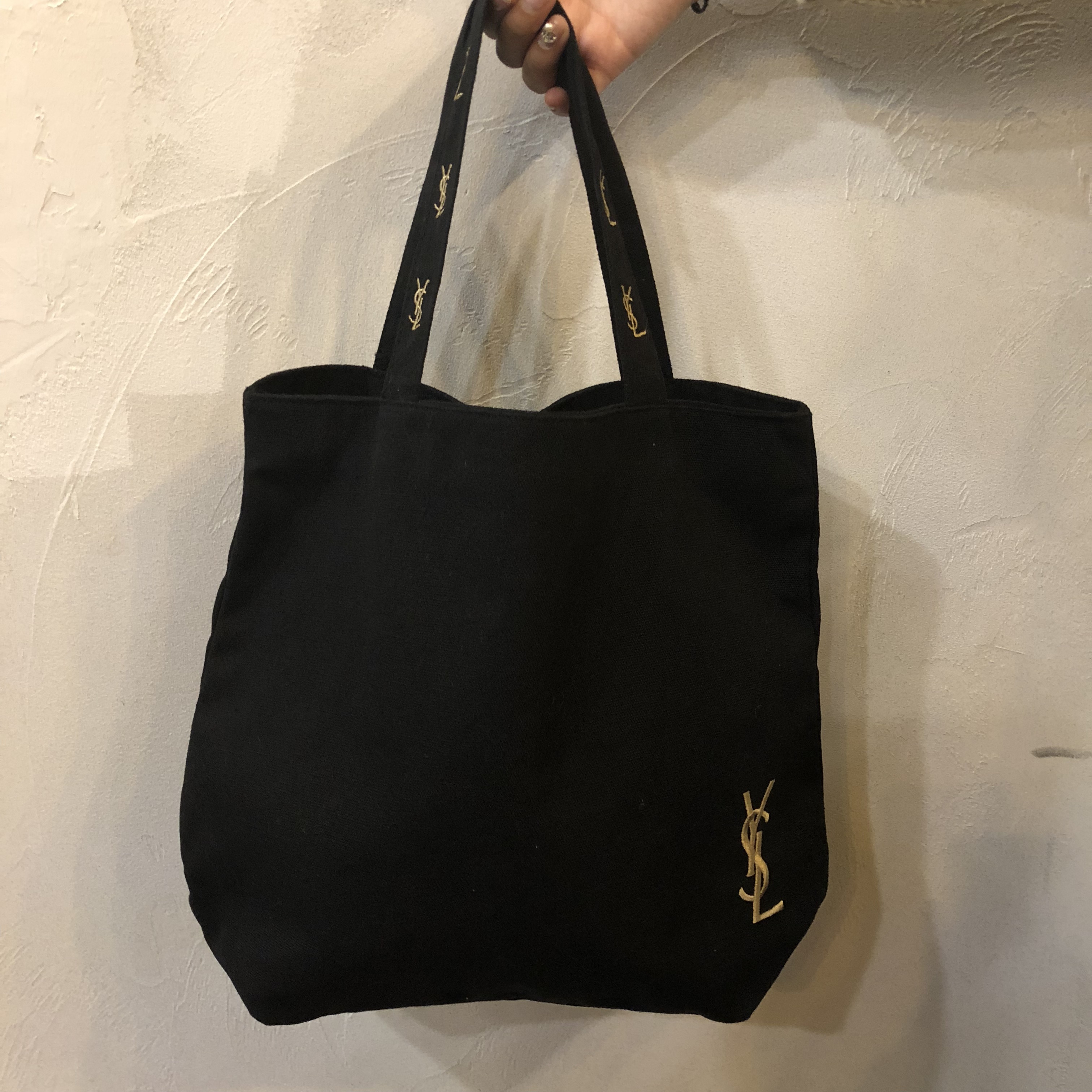 <b><p>Yomiuri Eco-bag simple unique items stand</p></b><b><p>イブサンローランエコバックシンプルユニーク引き立つアイテム四季20代バッグ 심플유니크</p></b><br /><br /><p align='center'>