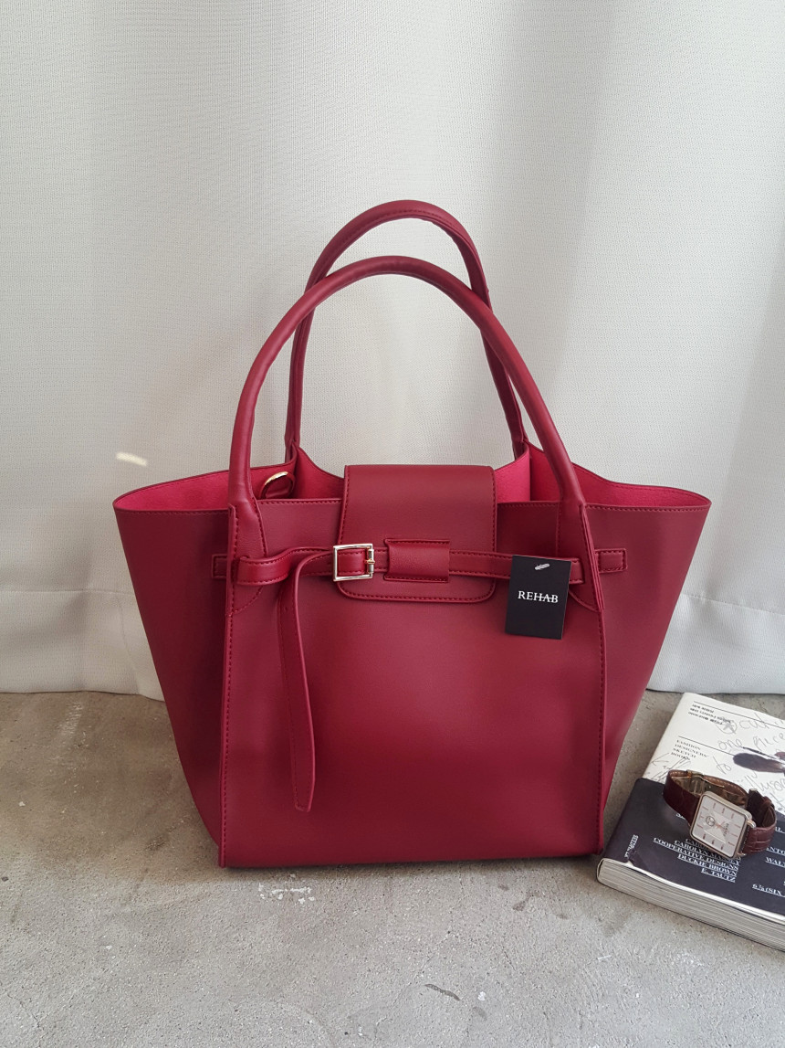 <b><p>Clooney twenties female younger Missy Lk</p></b><b><p>無排クルーニー20代の女性若いズームマミクロルックビッグバッグバケットバッグ外出ルックコーディネート</p></b><br /><br /><p align='center'>