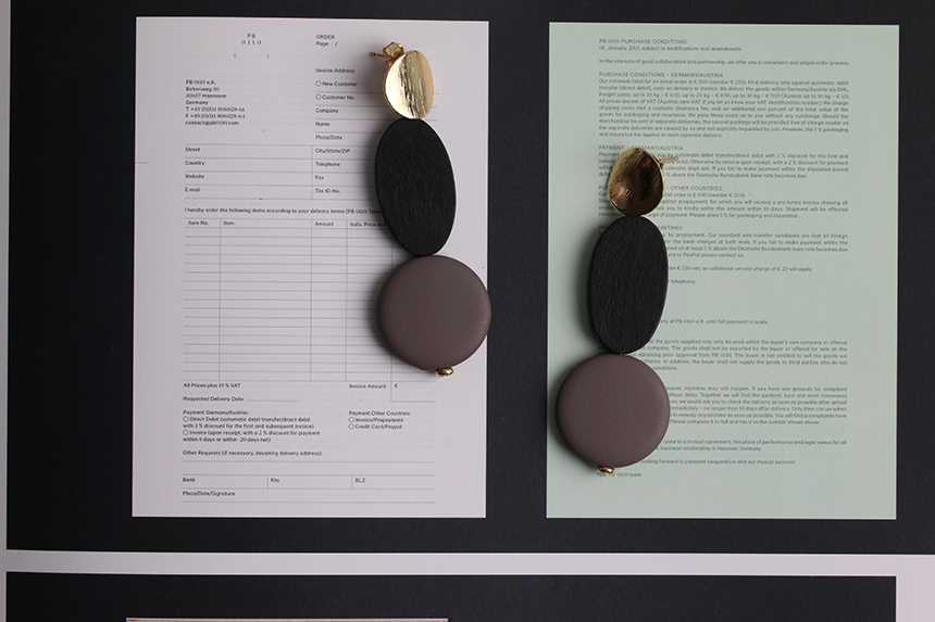 <b><p>Colorful wood Unknown Drop Earrings Vivid</p></b><b><p>カラフル ウッド オンバル ドロップイヤリング ビビ ボールドグ ユニーク 華やかな</p></b><br /><br /><p align='center'>