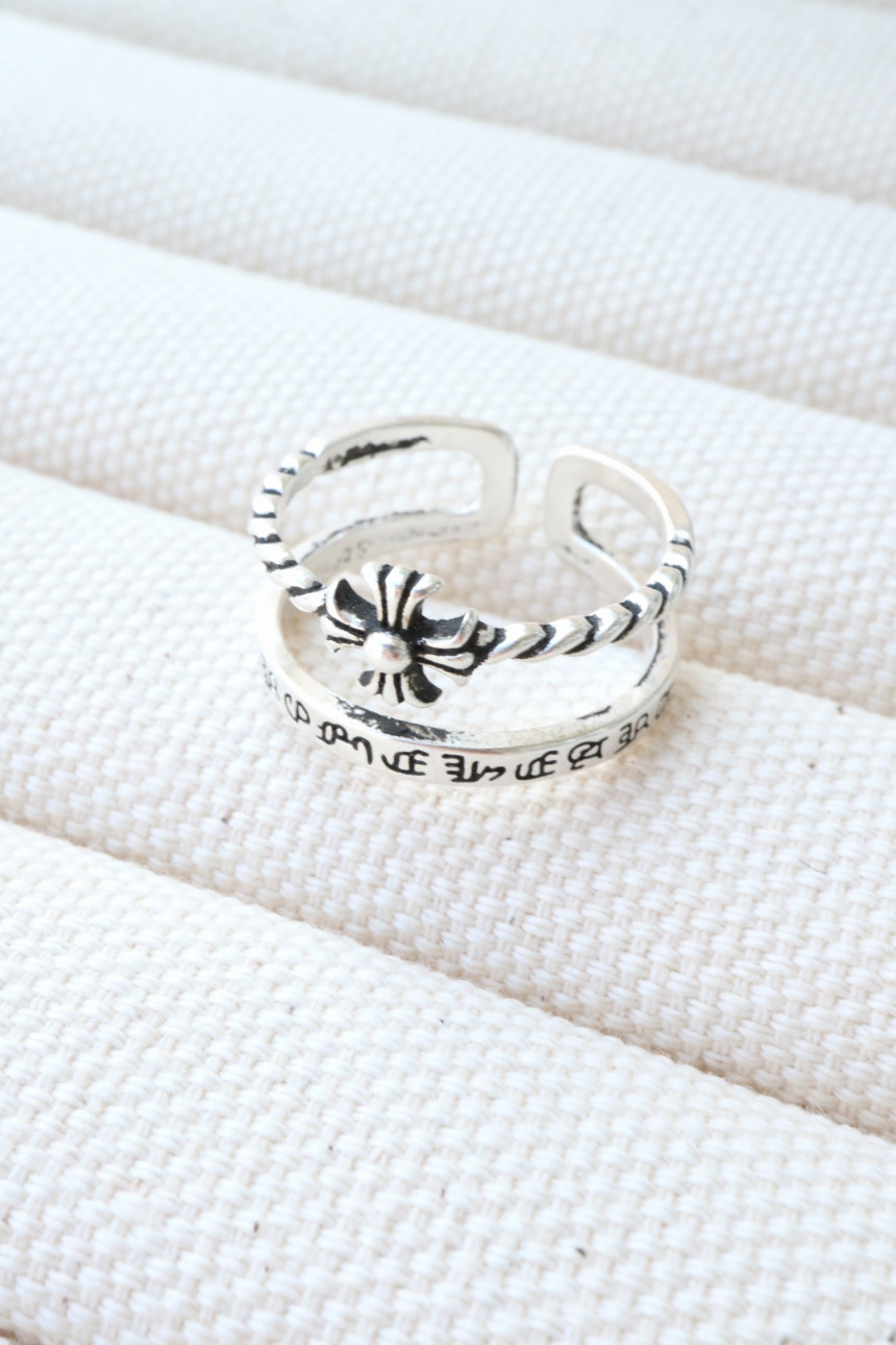 <b><p>all Silver Stling sr pat Free size 925 Zu</p></b><b><p>全体 純銀製 油絵 フリーサイズ リング 925 重ね着 二行は 高級は ギフトは</p></b><br /><br /><p align='center'>