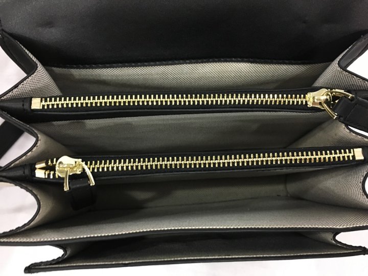 <b><p>Natural cowhide trunk bag 4lor Ribbed Ma</p></b><b><p>天然牛革トランクバック4colorリブメイドクロスバックショルダーバッグマルニstバックデイリーバッ</p></b><br /><br /><p align='center'>