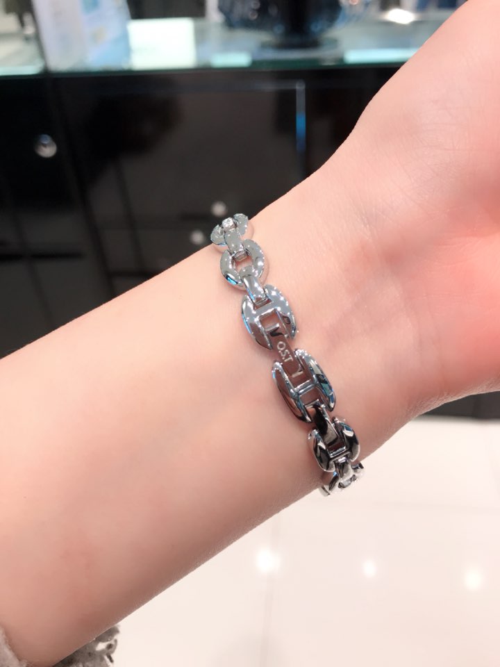 <b><p>OST Twinkle fe bracet mal watch OTW118301TSS</p></b><b><p>OST トゥインクル女性ブレスレットメタル時計 OTW118301TSS TPP</p></b><br /><br /><p align='center'>