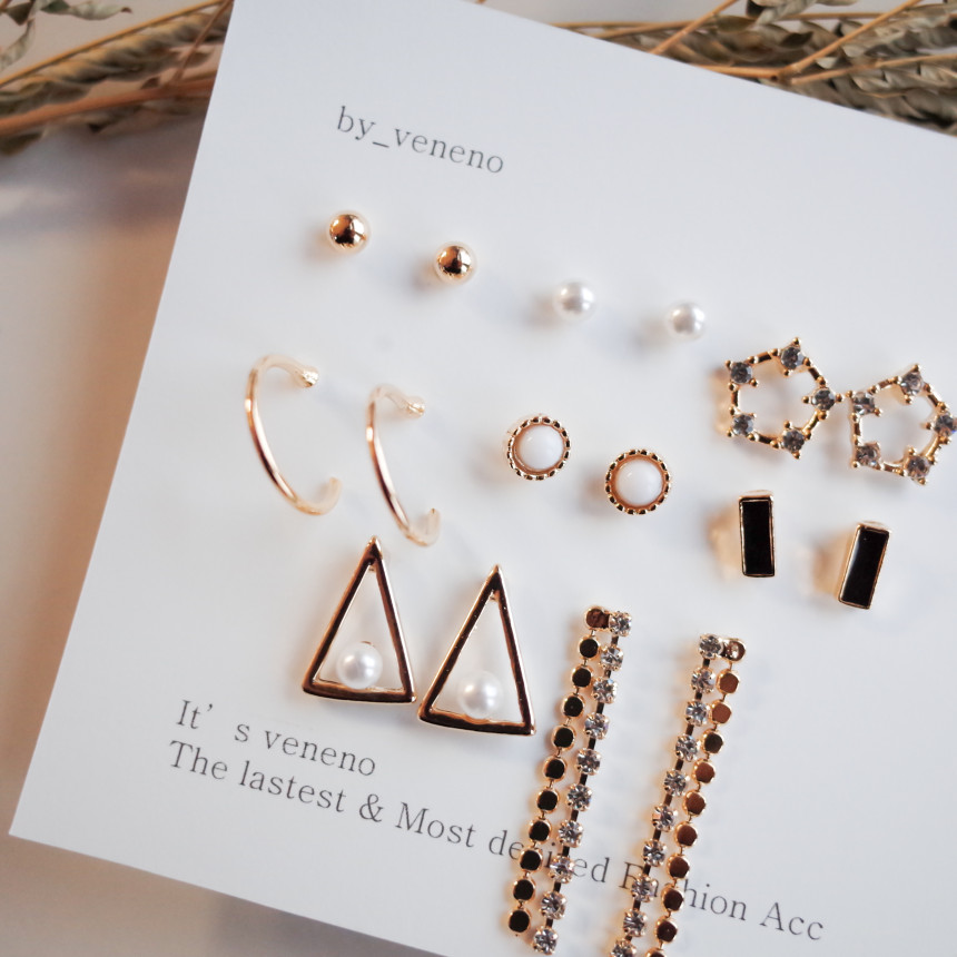 <b><p>16SET Princess earg Stylish Luxuous metal</p></b><b><p>16SET プリンセス イヤグ スタイリッシュな 高級感のある メタル モダンな</p></b><br /><br /><p align='center'>