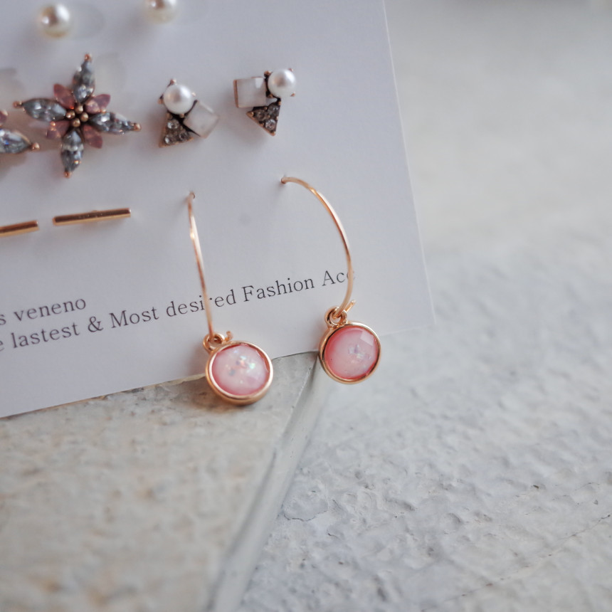 <b><p>Cherry Blossom Ending 10See fw ea Simple</p></b><b><p>桜エンディング 10See フラワー イヤリ シンプルユニーク スタイリッシュルック</p></b><br /><br /><p align='center'>