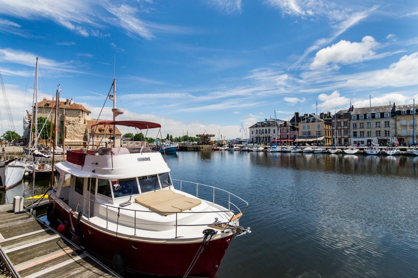 프랑스 파리 몽생미셸 일일 버스투어 여행 에트르타 옹플뢰르