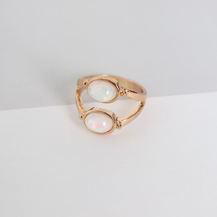 <b><p>Mourning daily opal Two les kk basic Layered</p></b><b><p>無排 デイリー オパール 二行 ねじれ 基本 重ね着 糸リング セット 6種 20代の女性</p></b><br /><br /><p align='center'>