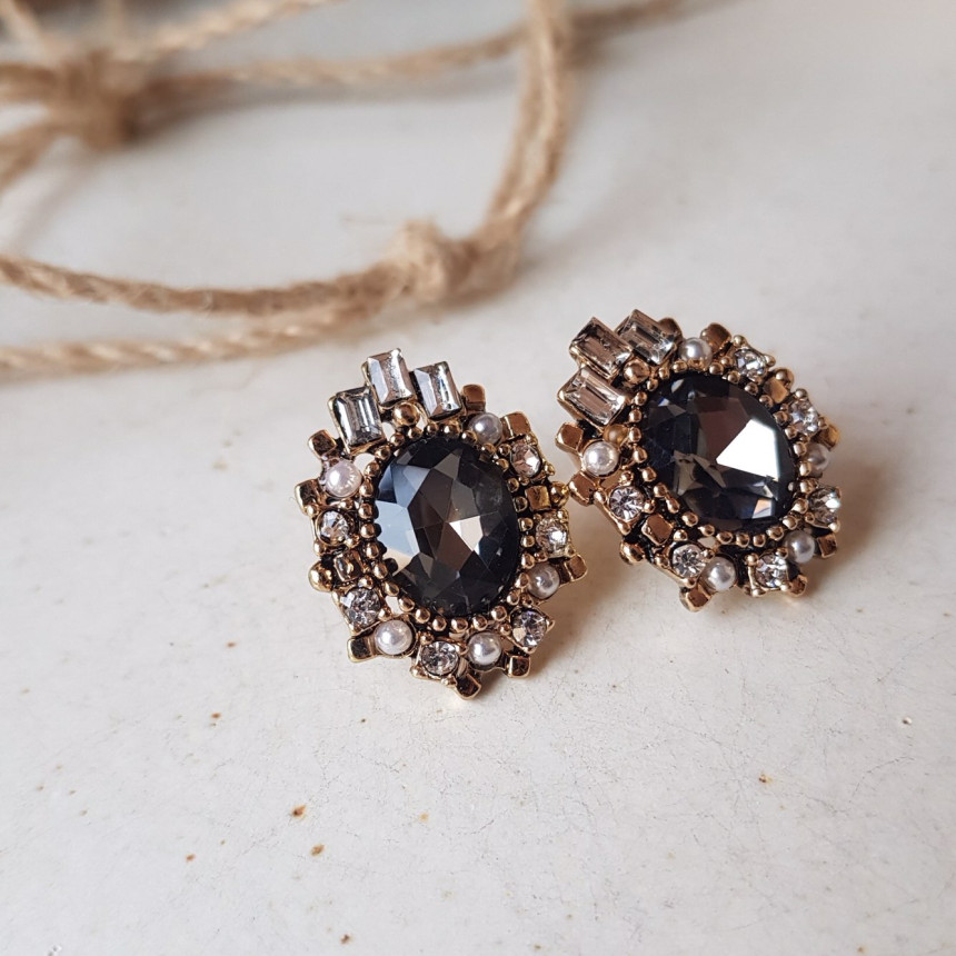 <b><p>Lisa Cubic Pearl ring 6color Gi dation upstage</p></b><b><p>リサ キュービック 真珠 イヤリング 6色 女性コーディネート 高慢な フェミニンな感性ムード</p></b><br /><br /><p align='center'>