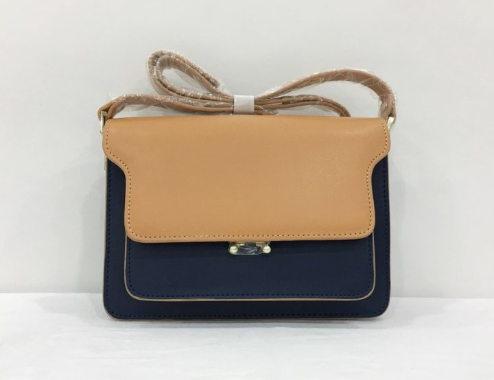 <b><p>Natural cowhide trunk bag 4lor Ribbed Ma</p></b><b><p>天然牛革トランクバック4colorリブメイドクロスバックショルダーバッグマルニstバックデイリーバッ</p></b><br /><br /><p align='center'>