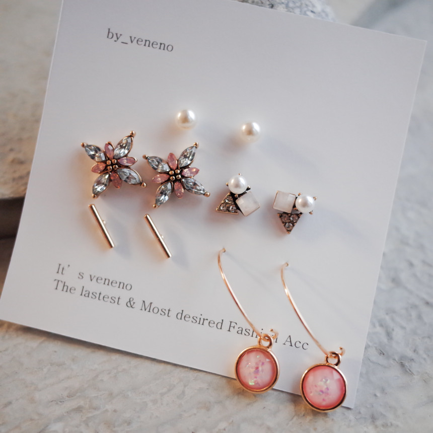 <b><p>Cherry Blossom Ending 10See fw ea Simple</p></b><b><p>桜エンディング 10See フラワー イヤリ シンプルユニーク スタイリッシュルック</p></b><br /><br /><p align='center'>