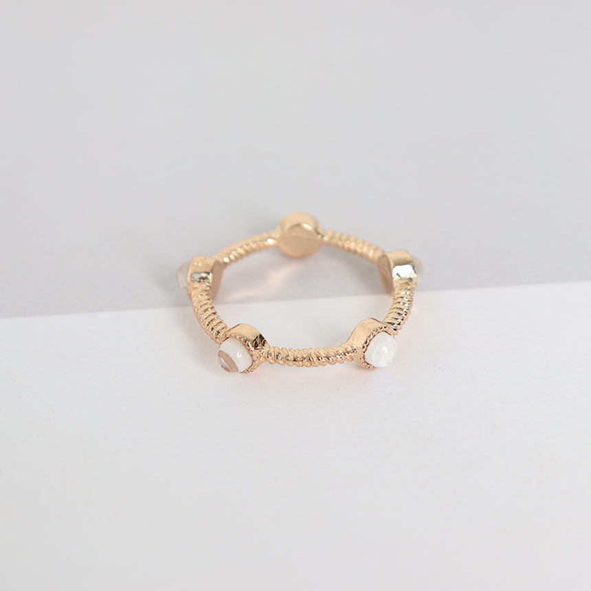 <b><p>Mourning daily opal Two les kk basic Layered</p></b><b><p>無排 デイリー オパール 二行 ねじれ 基本 重ね着 糸リング セット 6種 20代の女性</p></b><br /><br /><p align='center'>