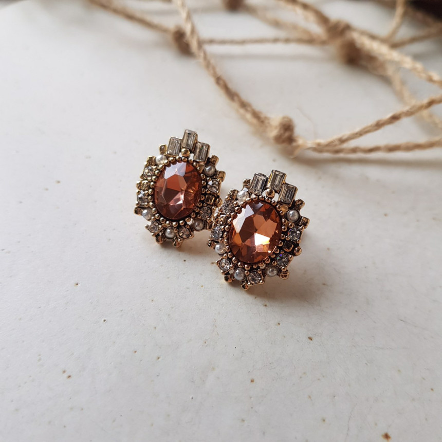 <b><p>Lisa Cubic Pearl ring 6color Gi dation upstage</p></b><b><p>リサ キュービック 真珠 イヤリング 6色 女性コーディネート 高慢な フェミニンな感性ムード</p></b><br /><br /><p align='center'>