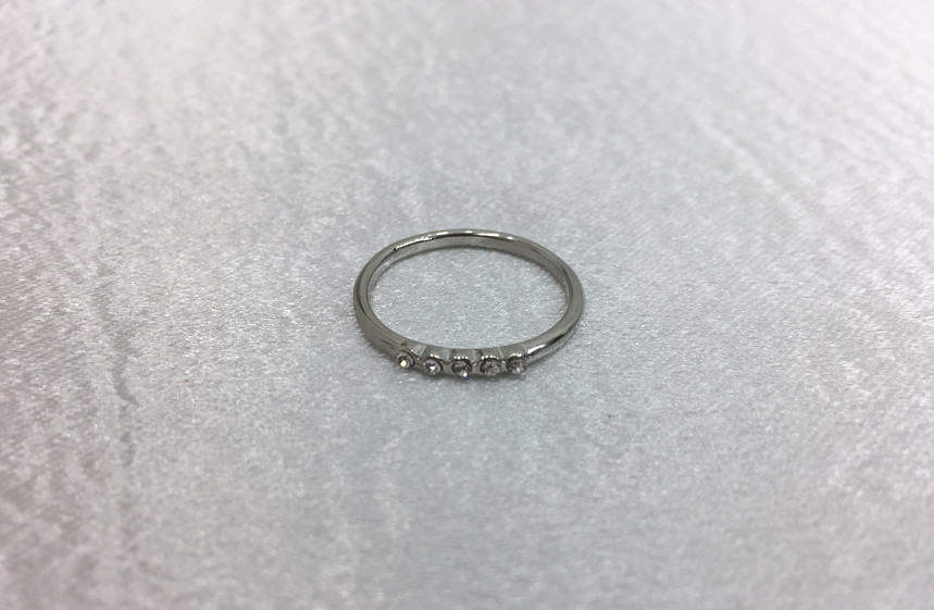 <b><p>black Silver ring set Loly Luxury cubic Edge</p></b><b><p>ブラック シルバーリングセット ラブリーな ラグジュアキュービ エッジのあるスタイ</p></b><br /><br /><p align='center'>