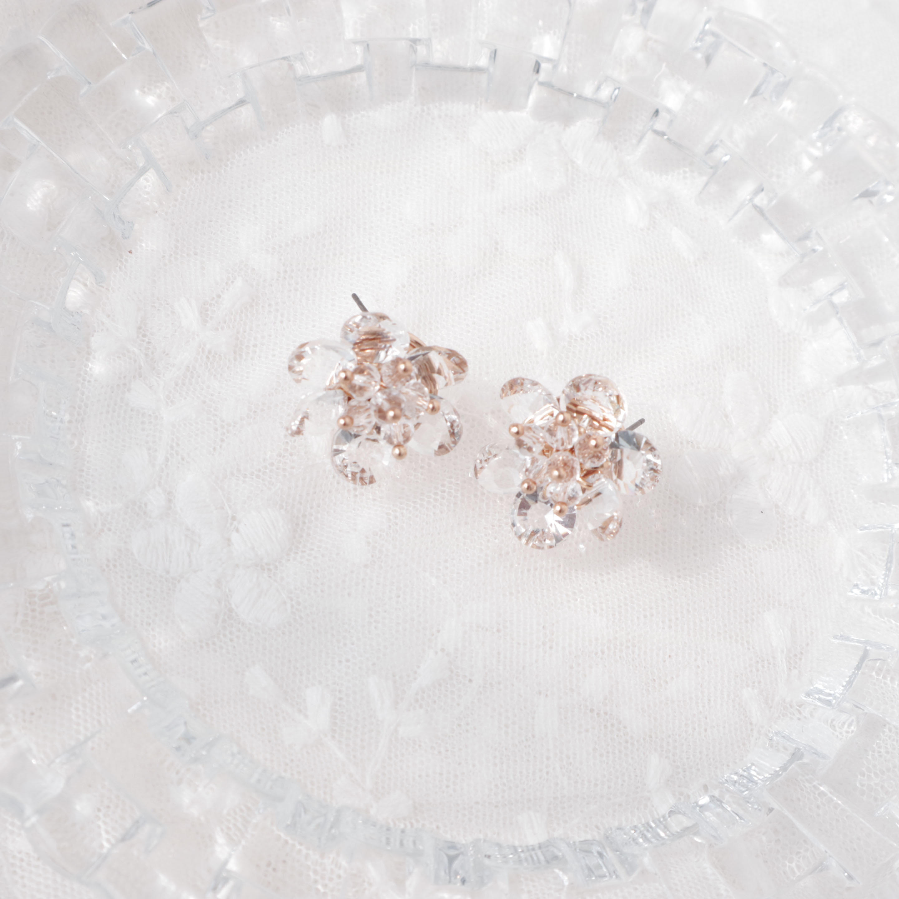 <b><p>Spring crystal ear feme Allergy free Pvention</p></b><b><p>セムコト クリスタル イヤリング 女性 無アレルギー 防止 ショッピモールおすすめ</p></b><br /><br /><p align='center'>