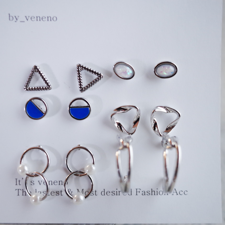 <b><p>Sandy 12SET daily earring Simple Unique St</p></b><b><p>サンディ 12SET デイリー イヤリング シンプルユニーク スタースィルク 30代の女性</p></b><br /><br /><p align='center'>