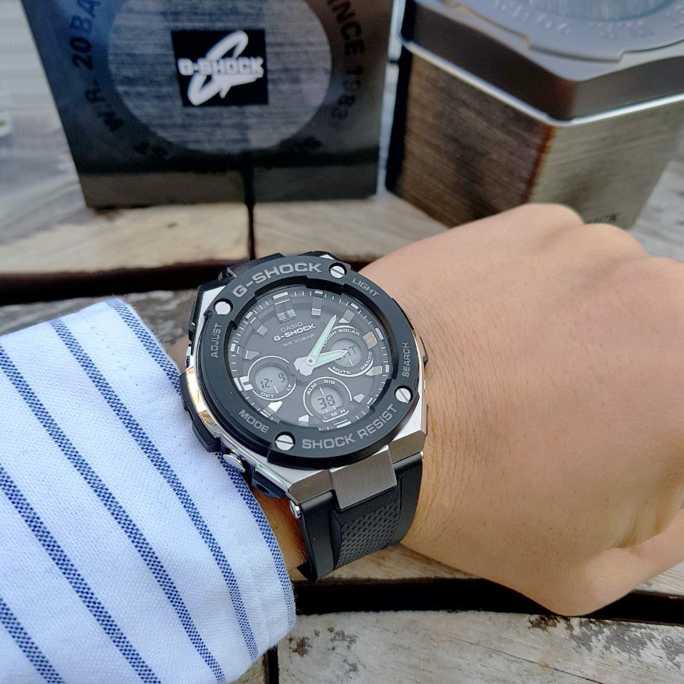 <b><p>Formal impt genuine Ji Steel GST-S300-1ADR</p></b><b><p>正規輸入純正 ジーショック 地スチール GST-S300-1ADR G1 G2 1％</p></b><br /><br /><p align='center'>