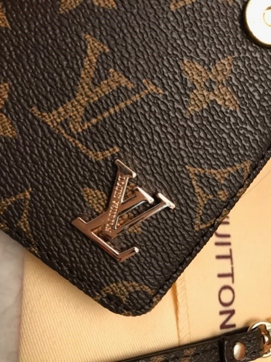 <b><p>Galaxy Note 8 Lulu All-In-One Case 1 Louis</p></b><b><p>ギャラクシーノート8ルル全機種の携帯電話ケース1番ルイヴィトンハンドst共用可能フォン財布携帯</p></b><br /><br /><p align='center'>