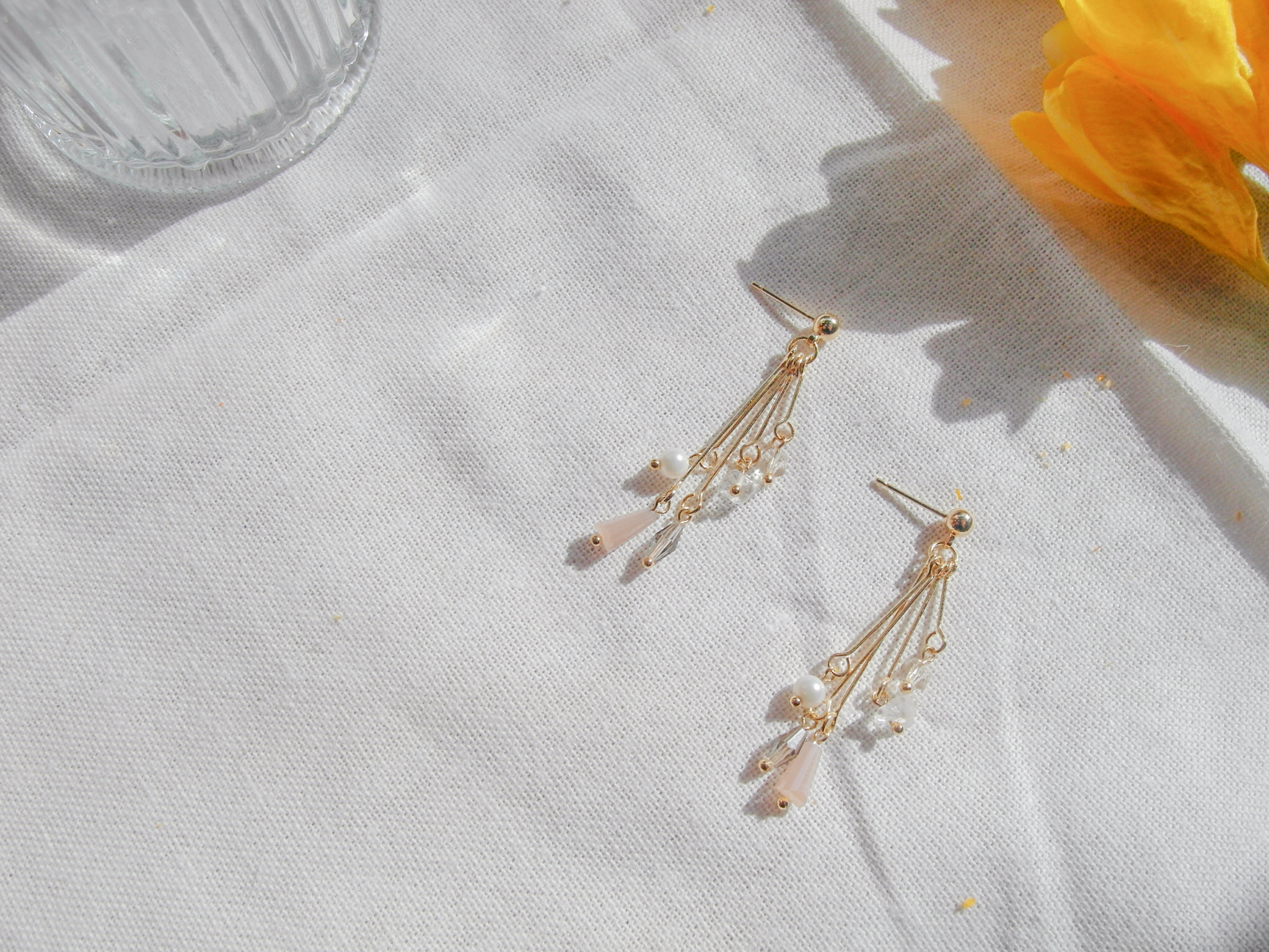 <b><p>Melt and Plot LOVE-I # Rilke Series 01 Spng</p></b><b><p>メルトゥエンプロット LOVE-I＃リルケ シリーズ 01 春を 君に グィチ ウンチム</p></b><br /><br /><p align='center'>