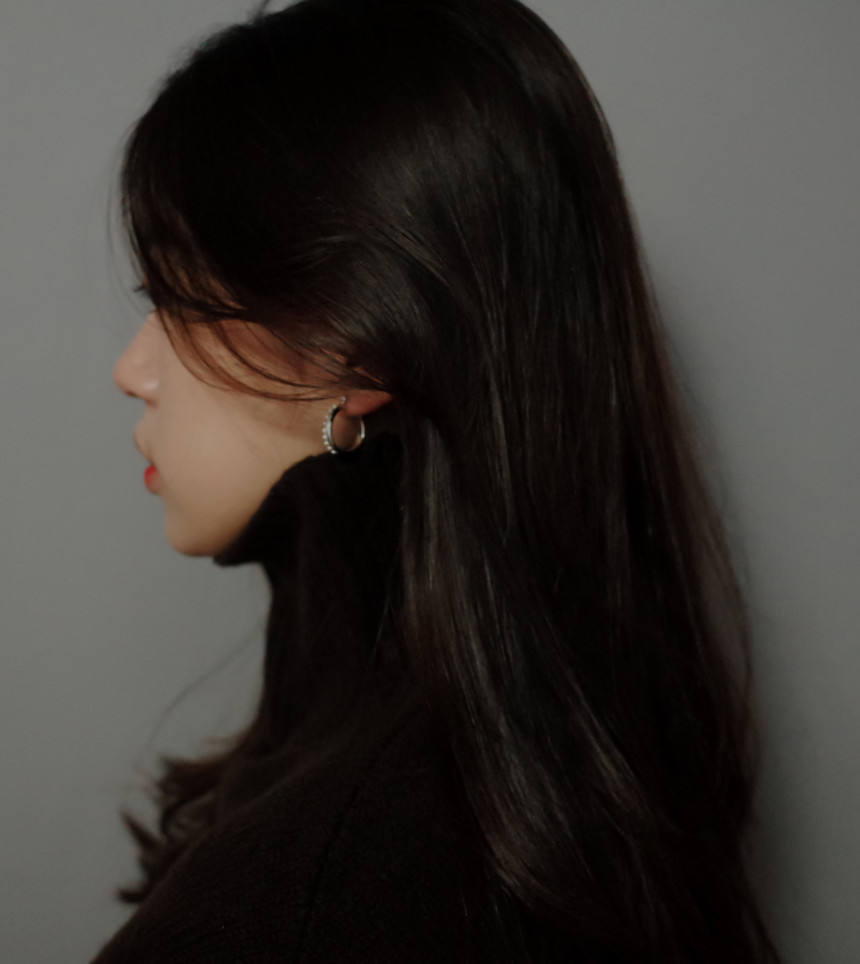 <b><p>Pearl Line Basic Rg Ergs Simple Unique Stylish</p></b><b><p>パールライン 基本リングイヤリング シンプルユニーク スタイリッシュルック 30代の女性</p></b><br /><br /><p align='center'>