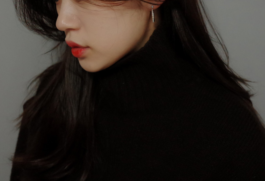 <b><p>Pearl Line Basic Rg Ergs Simple Unique Stylish</p></b><b><p>パールライン 基本リングイヤリング シンプルユニーク スタイリッシュルック 30代の女性</p></b><br /><br /><p align='center'>