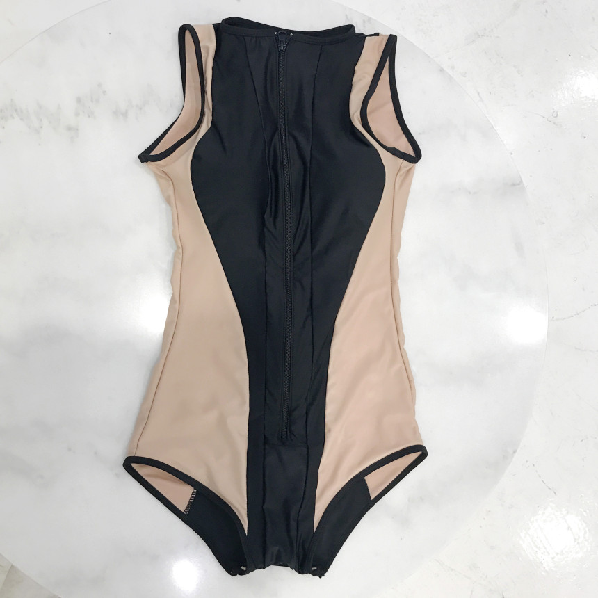 <b><p>Business Monoki Sexy Color come see through</p></b><b><p>ジップアップ モノキニ セクシー 配色 輸入 スルー 20比 スポーティー</p></b><br /><br /><p align='center'>