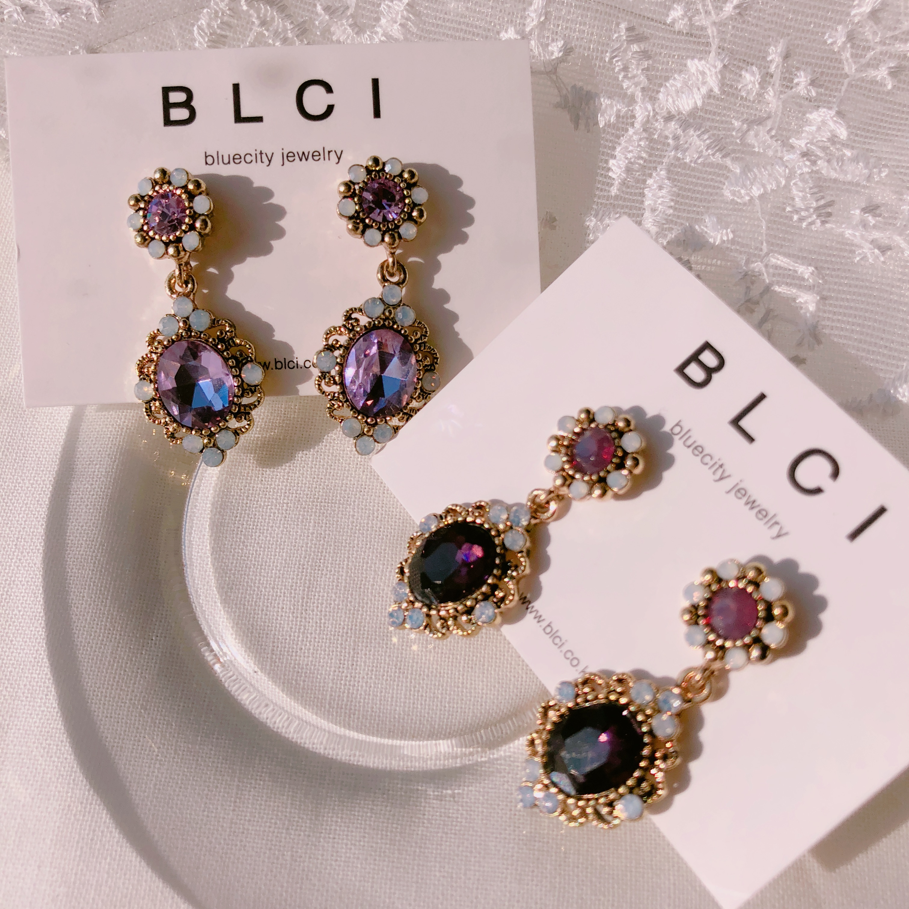 <b><p>Possible eaves 2018 Pantone trend color Viot</p></b><b><p>グィチ可能 2018年 パントン トレンド カラー バイオレット ドロップ イヤリング</p></b><br /><br /><p align='center'>