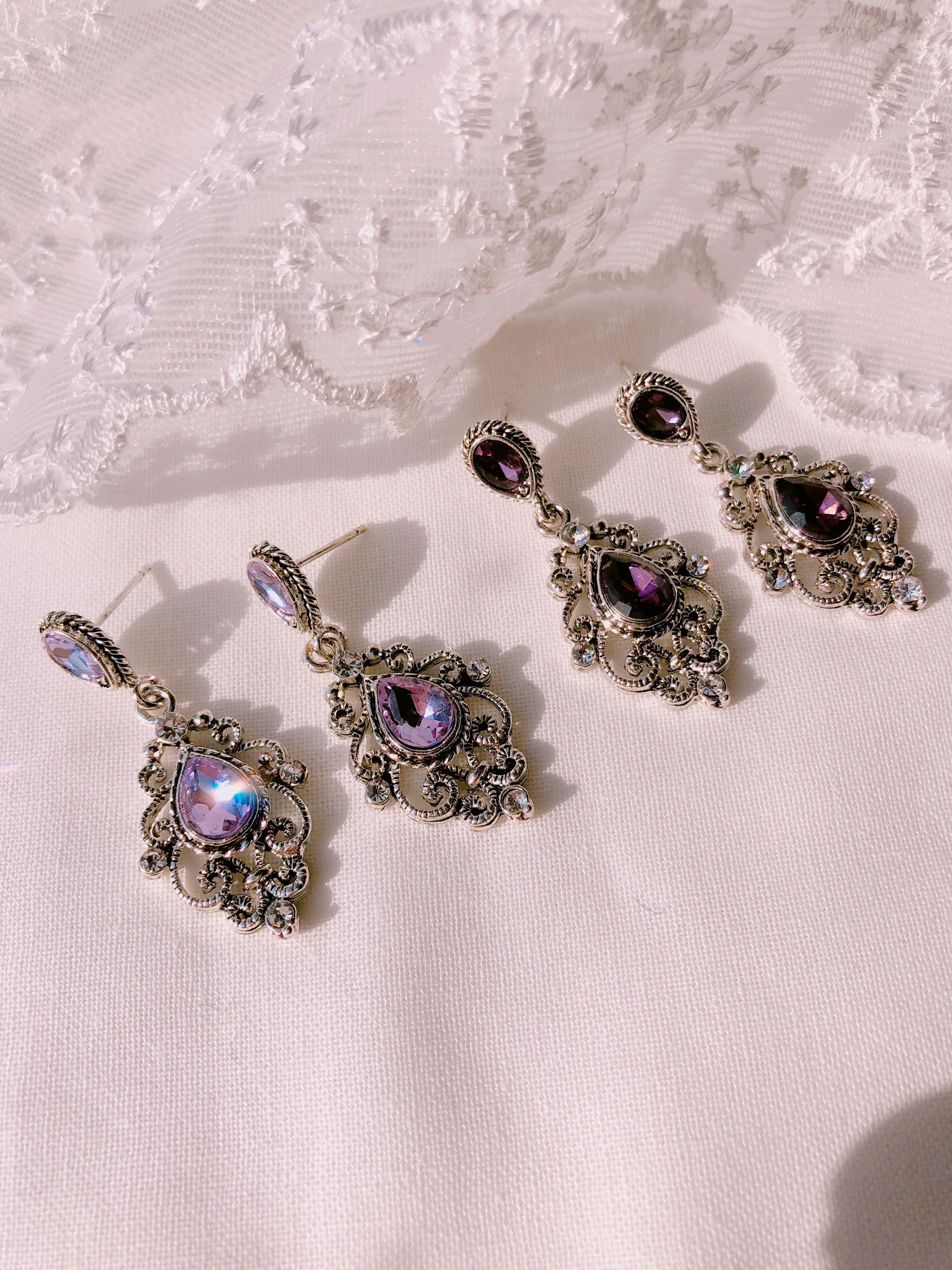 <b><p>Possible eaves 2018 Pantone trend color Viot</p></b><b><p>グィチ可能 2018年 パントン トレンド カラー バイオレット ドロップ イヤリング</p></b><br /><br /><p align='center'>