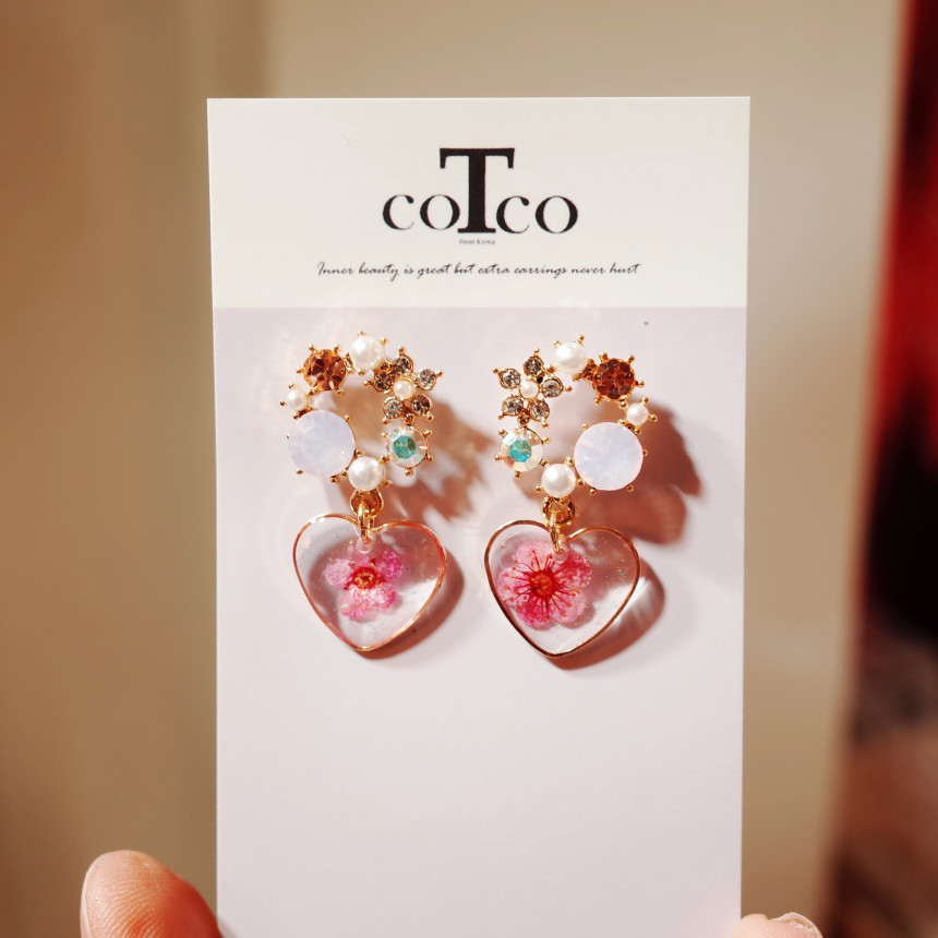 <b><p>you Jun bquet Heart Erings</p></b><b><p>あなた 準 花束 ハートピアス</p></b><br /><br /><p align='center'>