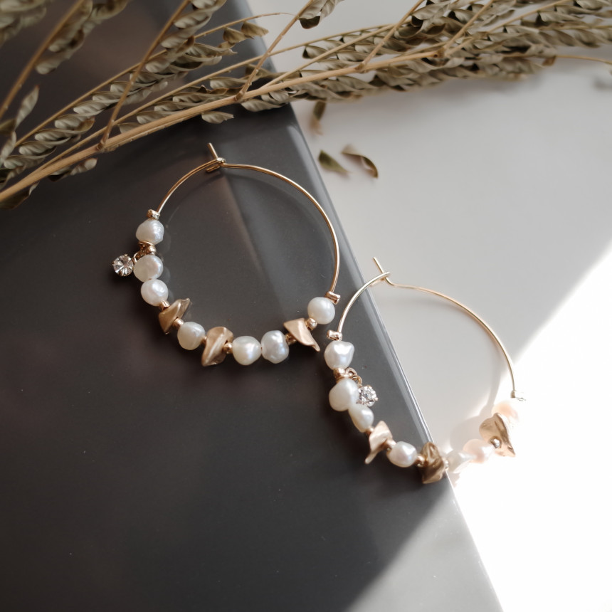 <b><p>Madeleine Natural Pearl Sculpe rg Simp Unique</p></b><b><p>マドレーヌ 天然真珠の彫刻 リング イヤ シンプルユニーク スタイリッシュルック</p></b><br /><br /><p align='center'>