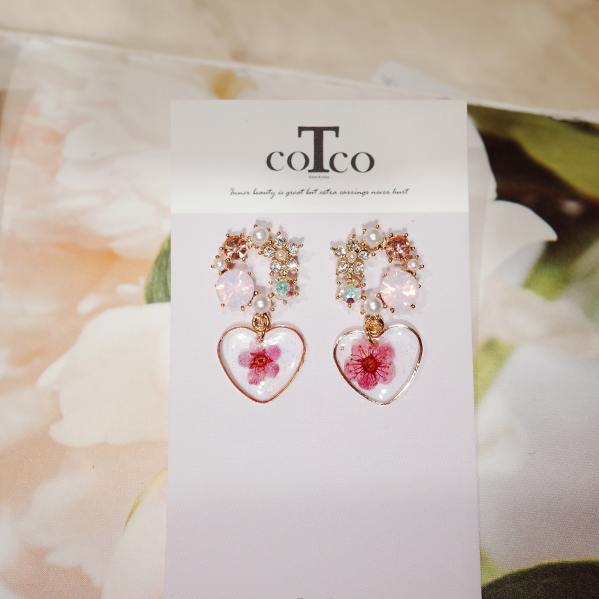 <b><p>you Jun bquet Heart Erings</p></b><b><p>あなた 準 花束 ハートピアス</p></b><br /><br /><p align='center'>