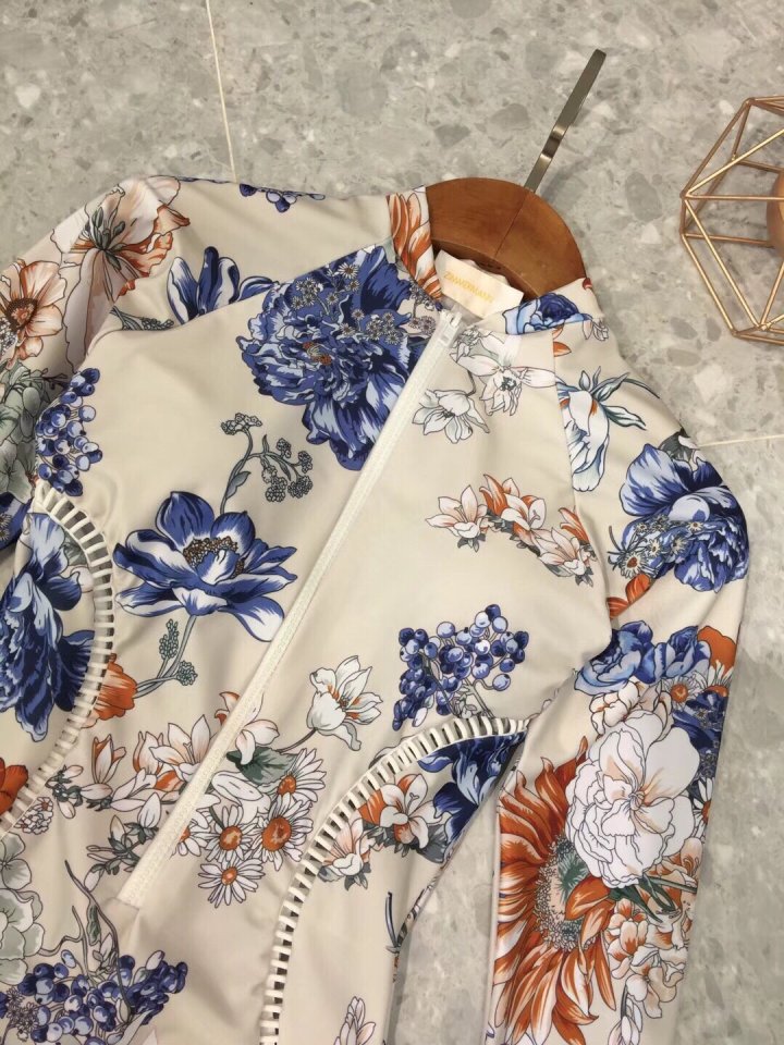 <b><p>Zimmerman Floral Punching Sw suit</p></b><b><p>ジマーマン フローラル パンチング スイムスーツ</p></b><br /><br /><p align='center'>
