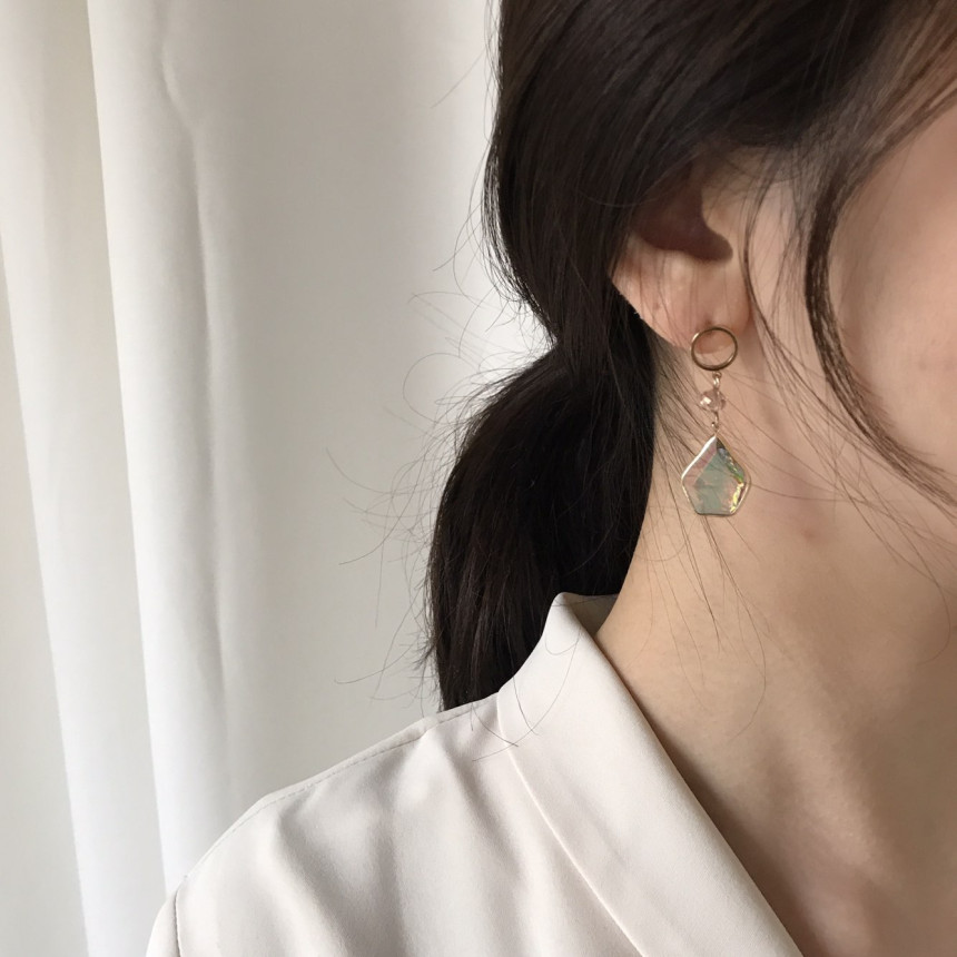 <b><p>Sugar Motr-Dahter Drop Erings Semi office</p></b><b><p>シュガー 螺鈿 ドロップイヤリング セミオフィスルック 光沢がきれいな フェミニンな感性ムード</p></b><br /><br /><p align='center'>