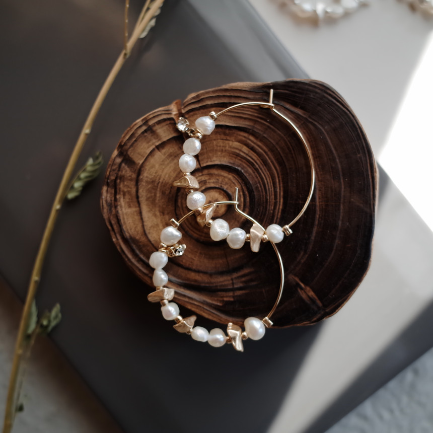 <b><p>Madeleine Natural Pearl Sculpe rg Simp Unique</p></b><b><p>マドレーヌ 天然真珠の彫刻 リング イヤ シンプルユニーク スタイリッシュルック</p></b><br /><br /><p align='center'>