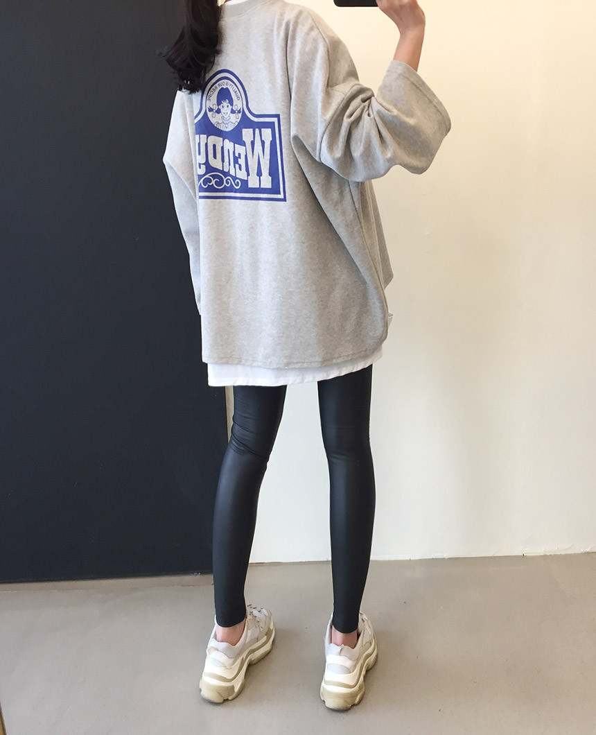 <b><p>Wendy Boxed T-shirt 4color Printing Roulette</p></b><b><p>ウェンディ ボックスTシャツ 4色 印刷 ルーズフィット チュリ 女性長袖 オ・バフェ</p></b><br /><br /><p align='center'>