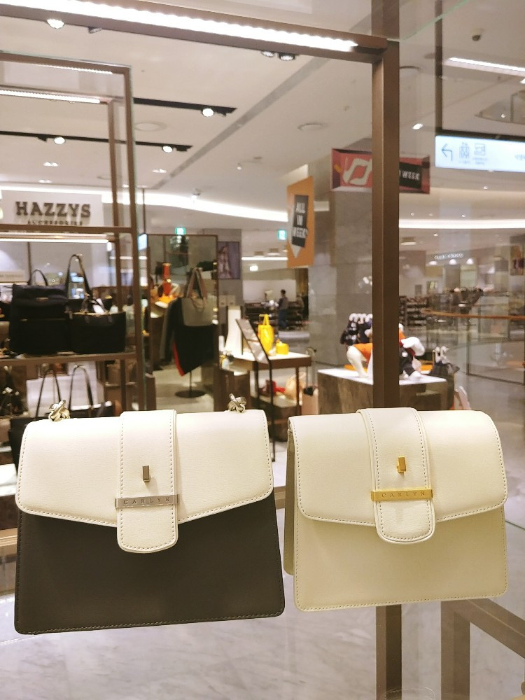 <b><p>Carlin New Hester Small H78166010</p></b><b><p>カーリンニューヘスタースモールS H78166010</p></b><br /><br /><p align='center'>