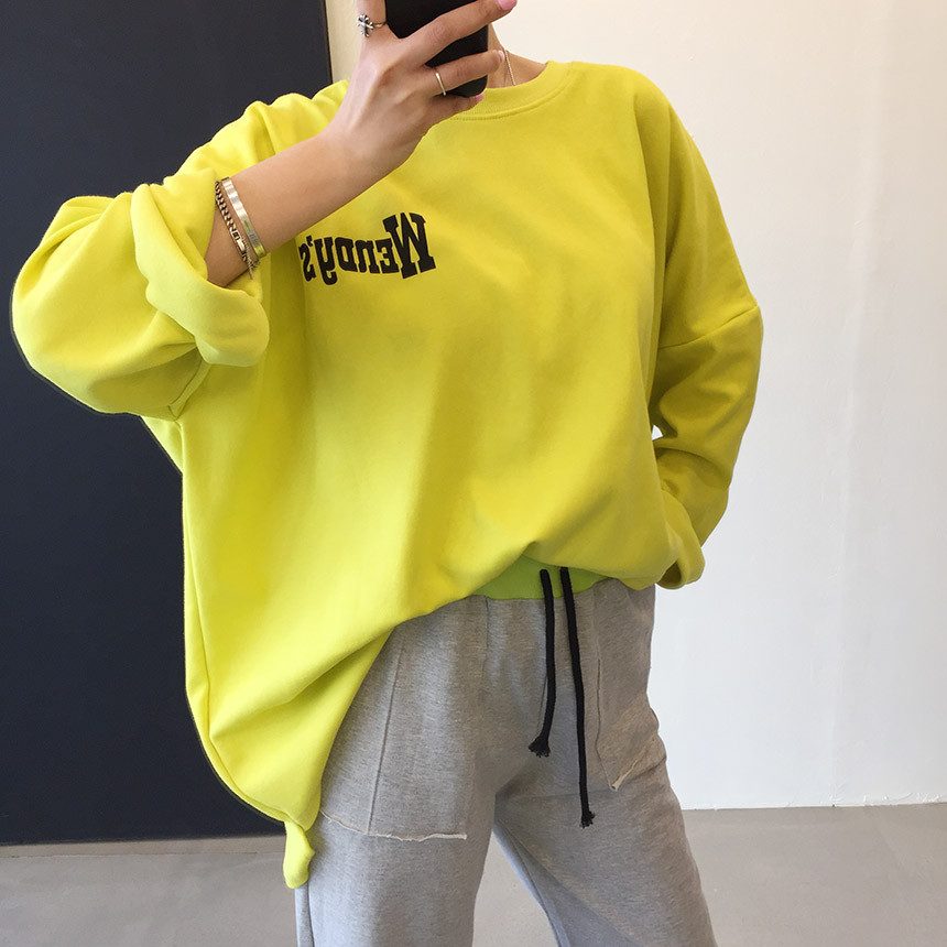 <b><p>Wendy Boxed T-shirt 4color Printing Roulette</p></b><b><p>ウェンディ ボックスTシャツ 4色 印刷 ルーズフィット チュリ 女性長袖 オ・バフェ</p></b><br /><br /><p align='center'>