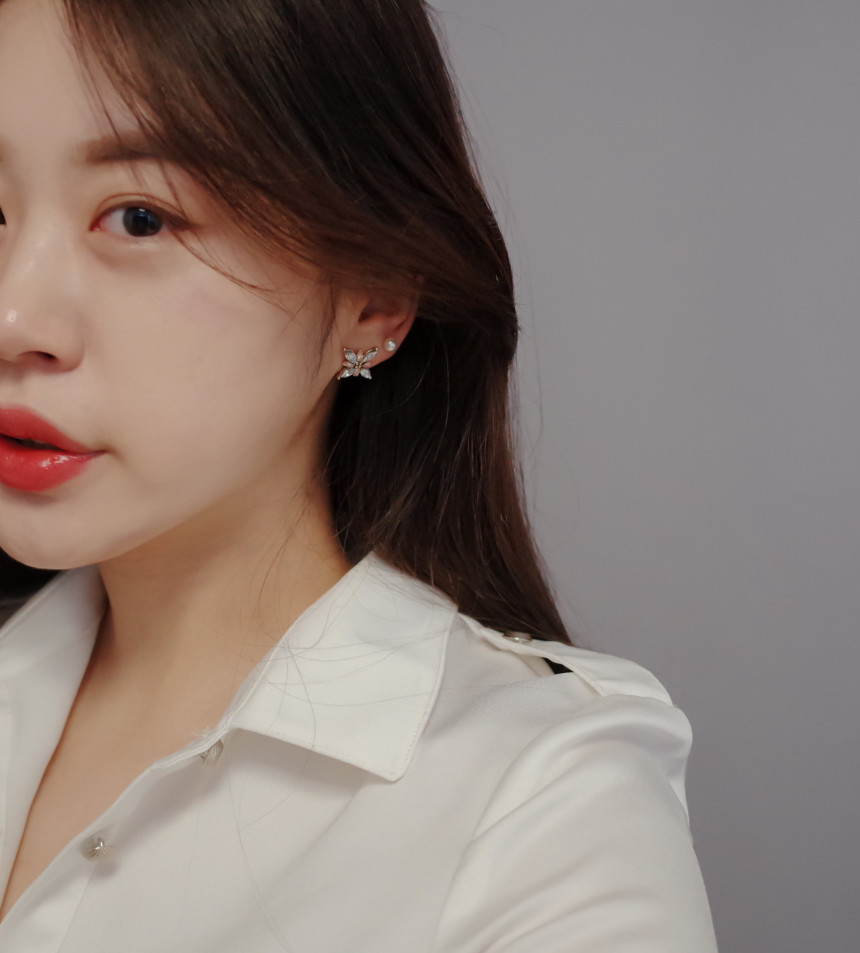 <b><p>Cherry Blossom Ending 10See fw ea Simple</p></b><b><p>桜エンディング 10See フラワー イヤリ シンプルユニーク スタイリッシュルック</p></b><br /><br /><p align='center'>