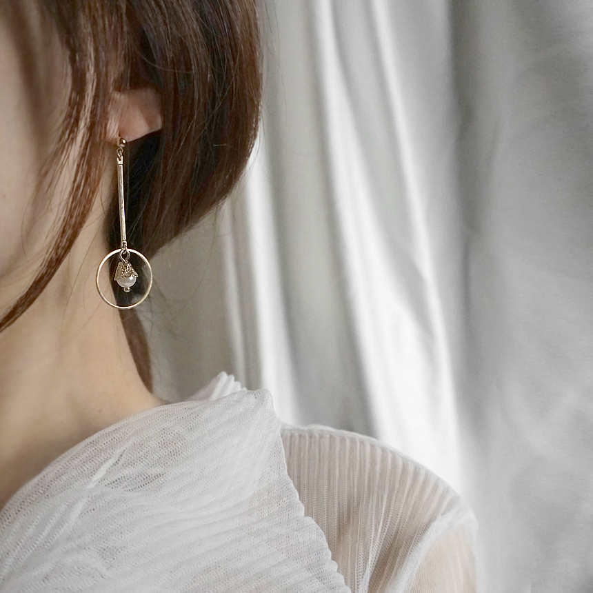 <b><p>1+1 Pearl Drop ring collection set Anque</p></b><b><p>1 + 真珠 ドロップ イヤリング コレクション セット アンティーク オンバル</p></b><br /><br /><p align='center'>