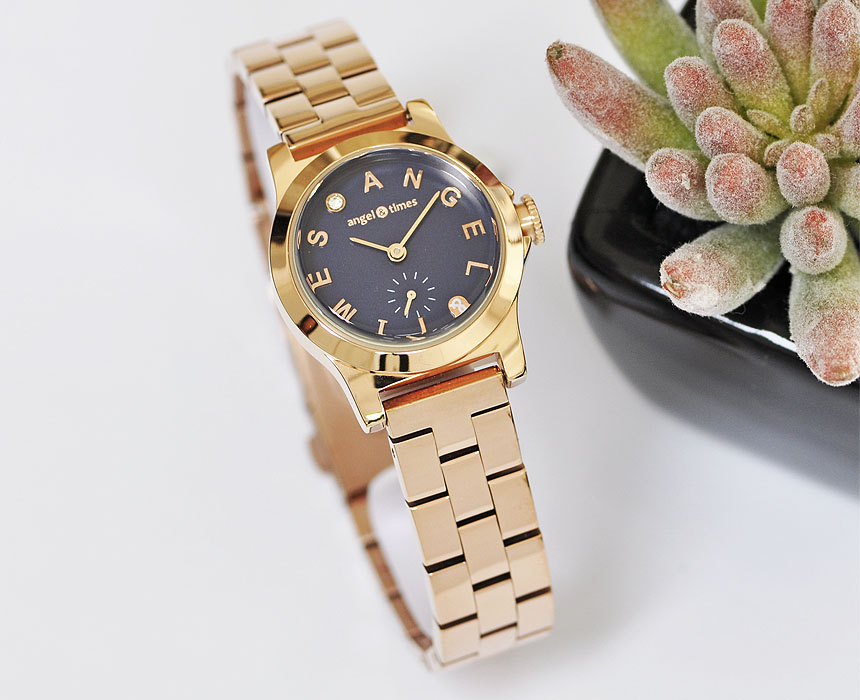 <b><p>Angel and Time Wom clock</p></b><b><p>エンジェルアンドタイム 女性 時計</p></b><br /><br /><p align='center'>
