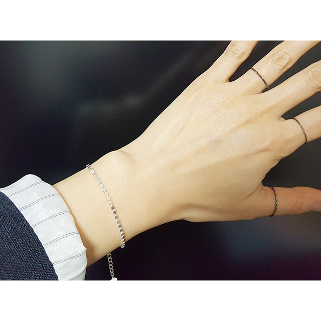 <b><p>Layered cutting Thad daily collecon black</p></b><b><p>重ね着 カッティング 糸リ デイリー コレクション ブラック ガードリ 一言 ナルリ</p></b><br /><br /><p align='center'>