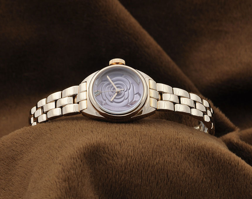 <b><p>Angel and Time Wom clock</p></b><b><p>エンジェルアンドタイム 女性 時計</p></b><br /><br /><p align='center'>